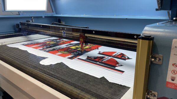 Servicio de Corte Láser Textil